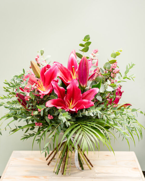 lilies bouquet amandas